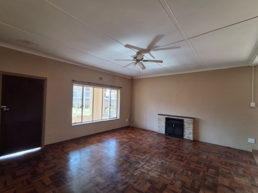  Bedroom Property for Sale in Stilfontein Ext 4 North West